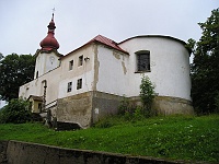 39 Petrovice - kostel beze strechy
